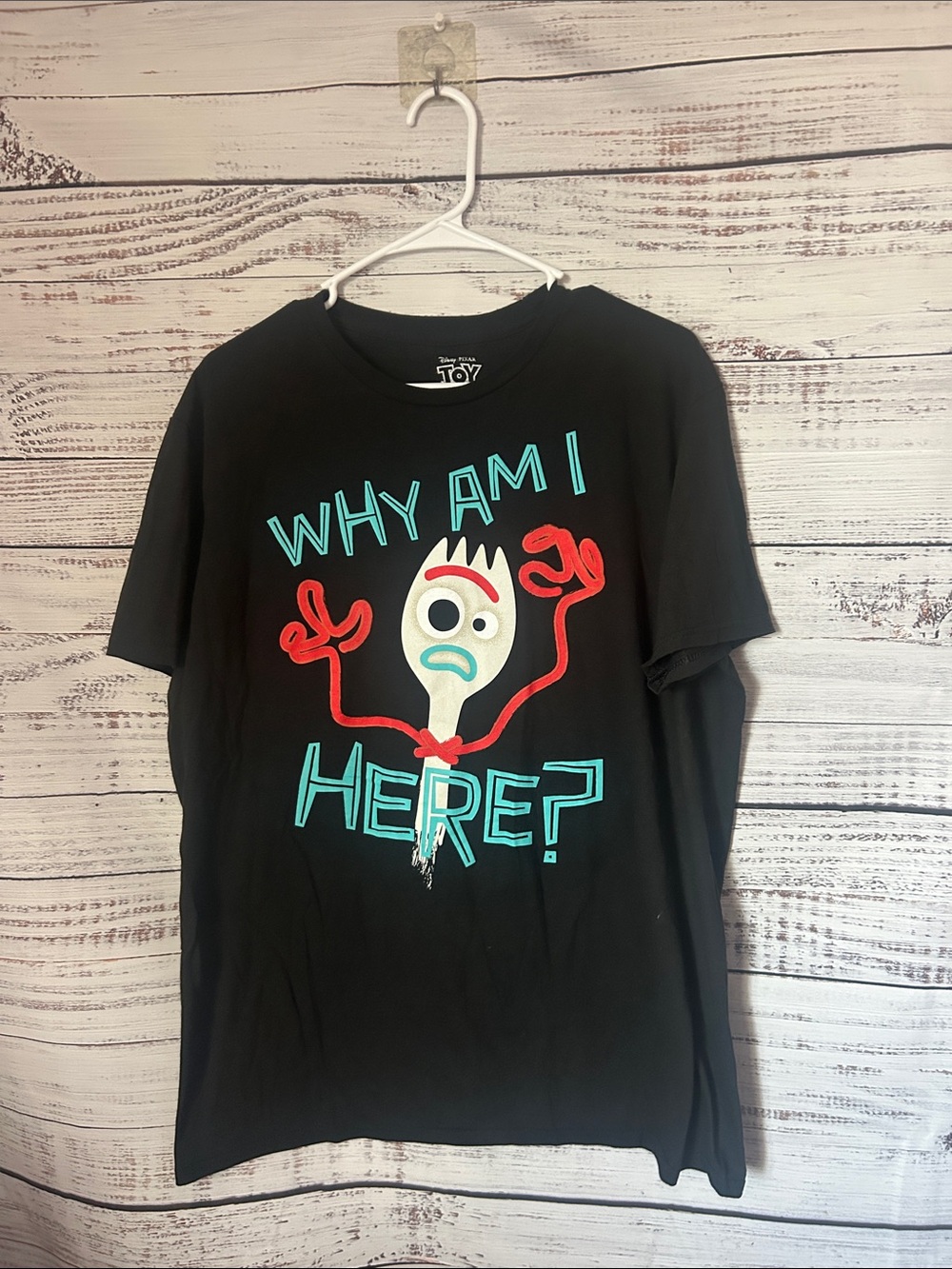 Disney Black Forky 'Why Am I Here?' Graphic Tee size large